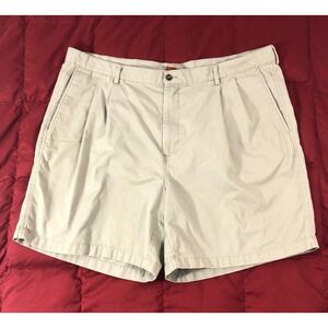 Haggar EZ's Shorts Men's Size 44 (42) Tan Khaki‎ Brown Chino Pleated 7" Inseam